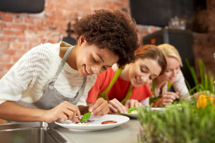 Pros and cons of culinary school